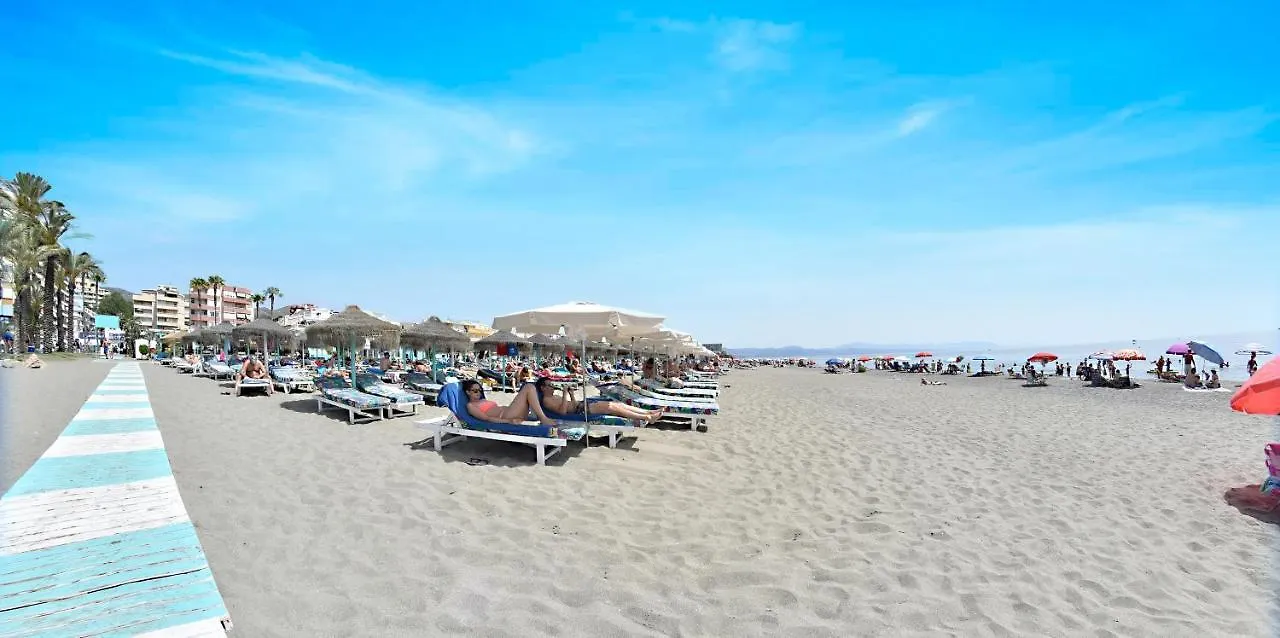 Sunsands Atico Playa76 Carihuela Torremolinos 0*,